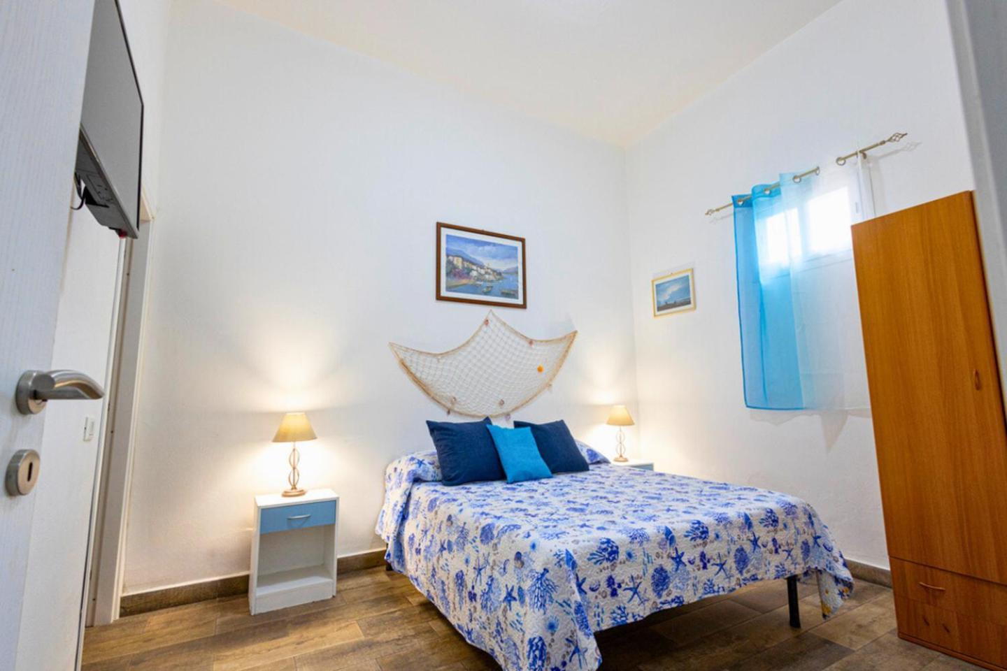 Lovely Apartment In Palermo-Sferracavallo Exteriör bild